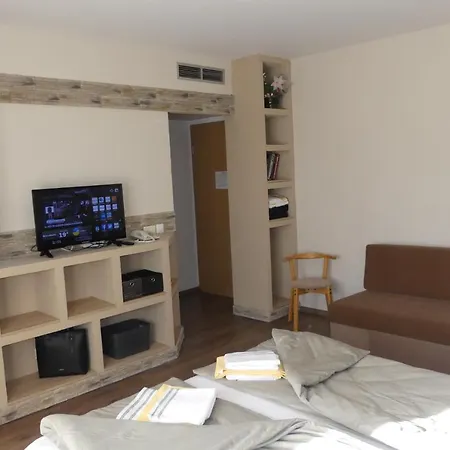 Karolina Apartman Apartment