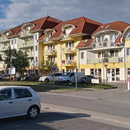 Karolina Apartman * Zalakaros