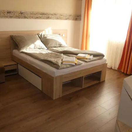 Karolina Apartman * Zalakaros